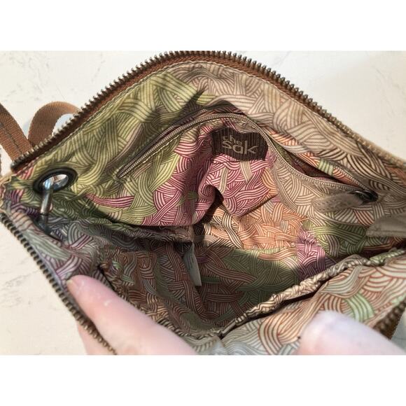 The Sak Kendra Pebbled Leather Crossbody Bag Purse Canvas Strap Beige Brown Pink - Picture 6 of 8